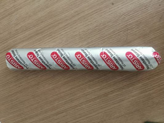 परिचालन तापमान -40-90ºC लचीला पॉलीयूरेथेन सीलेंट जिसकी तन्य शक्ति 2.2 Mpa है